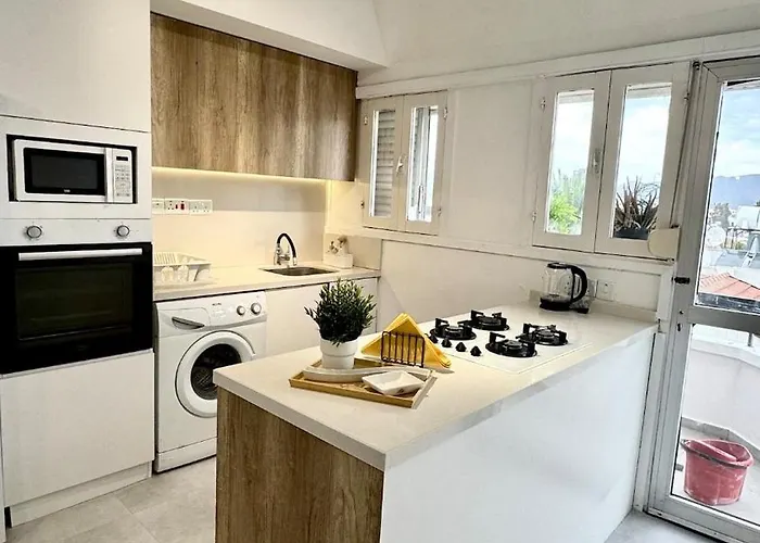 The Perfect - Ledra&zahra&dereboyu - Daire